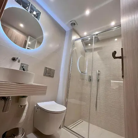 Apartment 'amaryllis Home' ,το σπίτι σας Loutraki (Corinthia)