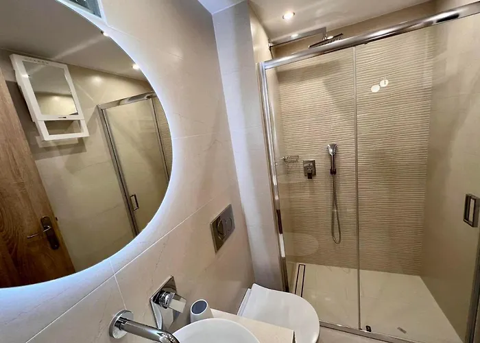 'amaryllis Home' ,το σπίτι σας * Λουτράκι